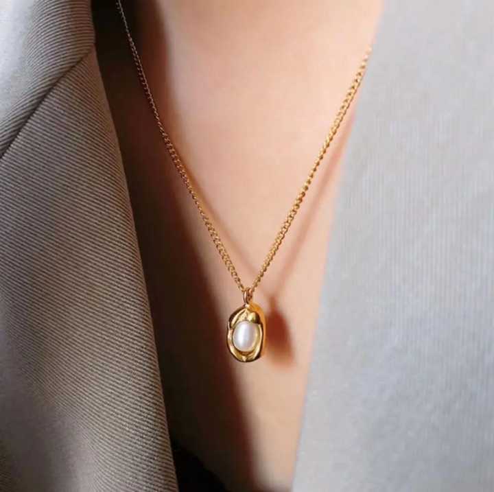 New necklace for women Stainless Steel Jewelry Single Zircon Pendant Women's Colorless Necklace