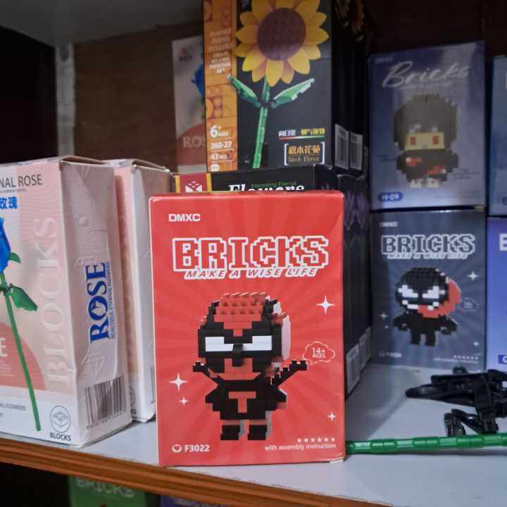 Deadpool%20brick%20toy.%20Decoration%20item.%20Cute%20gift%20(201)%20-%20Image%204