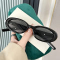 Fashion Trend Small Frame Oval Shape Sunglasses For Men Women Vintage Outdoor Leisure Sunglasses Street Photography Props.
