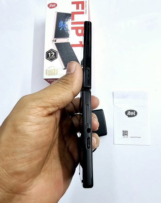 itel%20Flip%201%20Folding%20Phone%20Dual%20Sim%20-%20Image%205