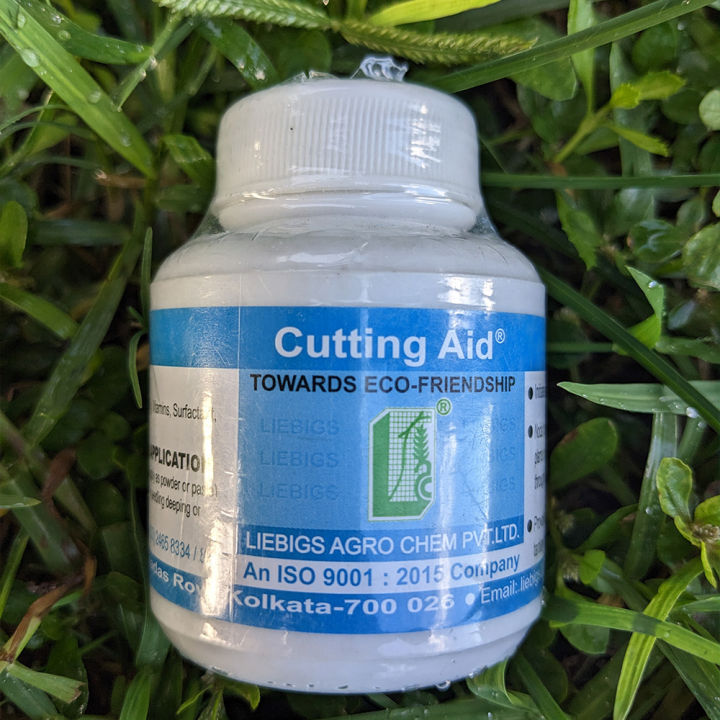 Cutting%20Aid%20Rooting%20Hormone%20Powder%205%20gram%20(Re-pack%20/%20Loose%20pack),%20imported%20from%20india.%20Fast%20root%20development%20for%20plants.%20-%20Image%206