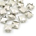 4 Claws Fashion for Hat,Bag,Clothes Pyramid Shape Metal Spikes Spots Nailhead Releasable Sewing Decor Garment Supplies Square Rivets DIY Studs.