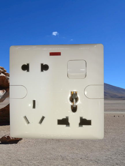 Super%20Star%20Combination%20Socket%20with%20Switch%206%20Pin%20Socket%20With%202%20Pin%20Socket%20milte%20Combine%20Socket%20-%20Image%204