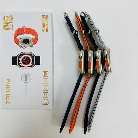Z70%20Ultra%20201%20Inch%20Full%20Touch%20Screen%20Smartwatch%20(Series%208%20Wireless%20Charging%20Smart%20Watch)%20-%20Experience%20The%20Future%20Of%20Smartwatches%20-%20Image%205