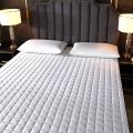 5 star hotel mattress protector hotel B&B bed pad protector wholesale hotel supplies. 