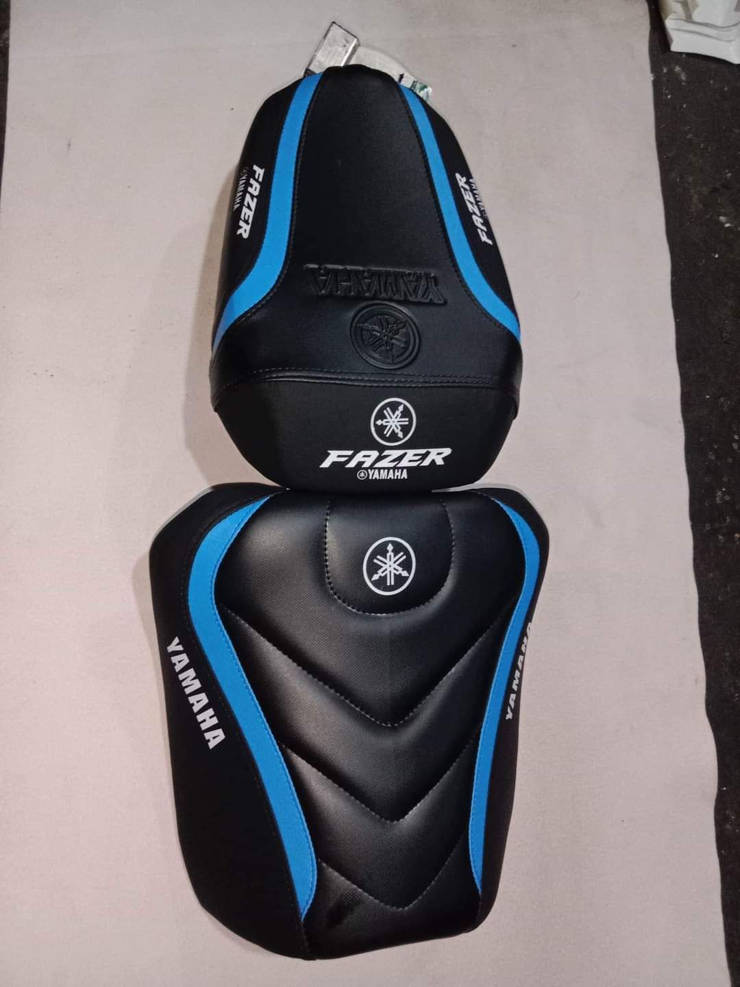 Yamaha Fazer blue modified seat cover