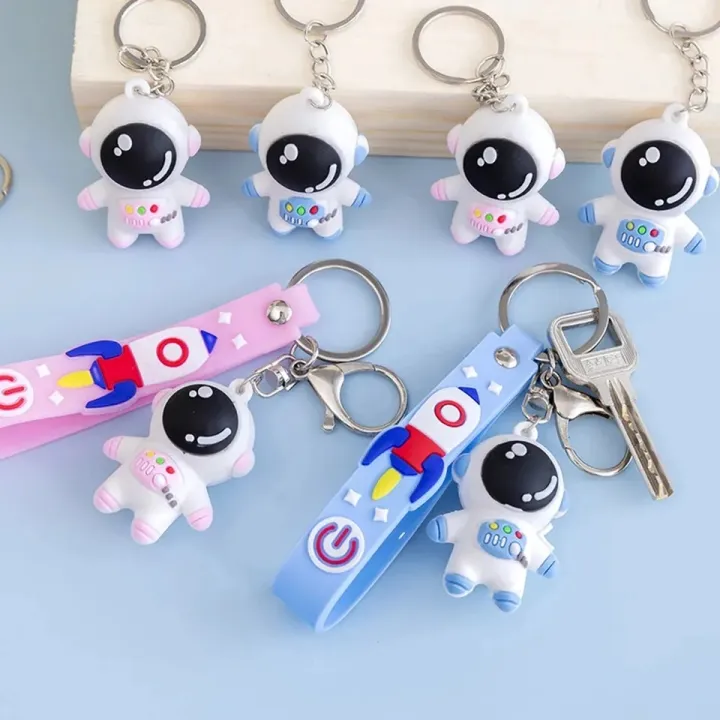 Creative%20Cute%20Cartoon%20Astronaut%20key%20ring%20Spaceman%20Car%20Key%20Chain%20Couple%20Backpack%20Pendant%20Gift%20Keychain%20-%20Image%204