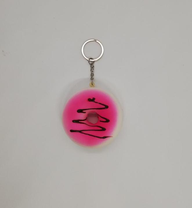 Big%20Doughnut%20Shaped%20Squishy%20Toy%20with%20Key%20Ring%20-%20Image%206