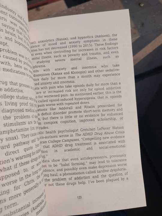 Dopamine%20Nation:%20Finding%20Balance%20in%20the%20Age%20of%20Indulgence%20by%20Dr.%20Anna%20Lembke%20-%20Image%205