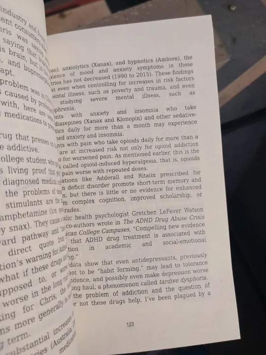 Dopamine%20Nation:%20Finding%20Balance%20in%20the%20Age%20of%20Indulgence%20by%20Dr.%20Anna%20Lembke%20-%20Image%205