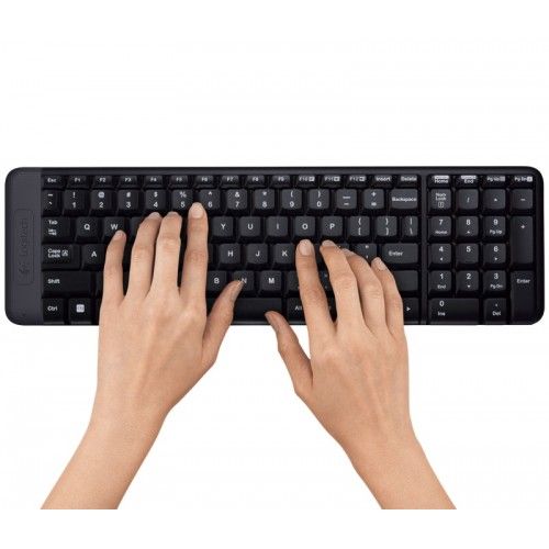 Logi-tech%20MK220%20Combo%20Wireless%20Keyboard%20&%20Mouse%20-%20Image%203