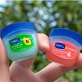 4-8pcs Fruit Series Lip Gloss Set Lip Balm Set Moisturizing Refreshing Non-sticky Anti-Cracked Lip Treatment Vaseline for Makeup.