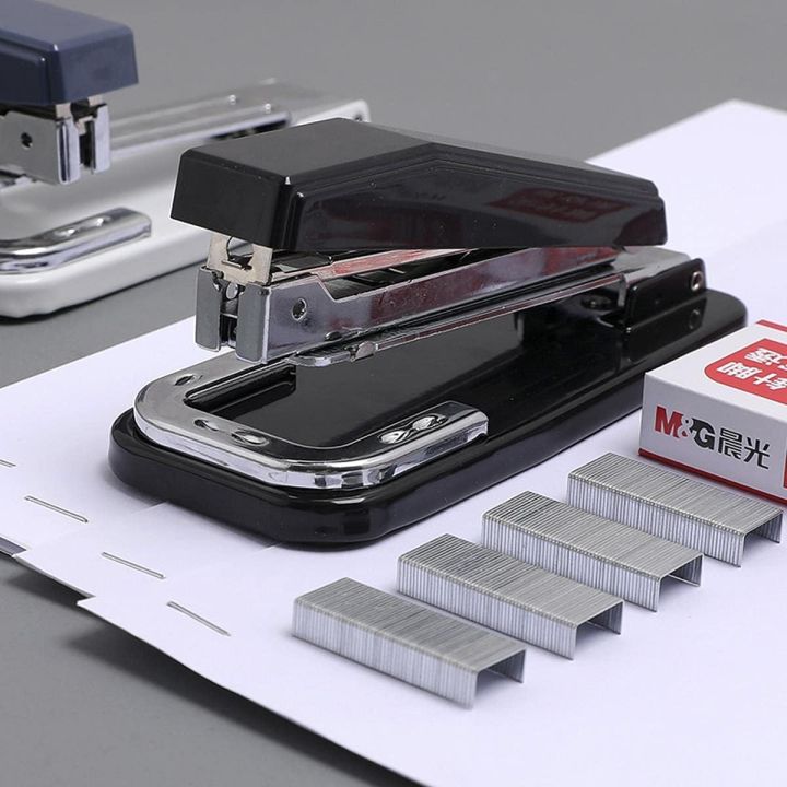 M&G%20Swing-Arm%20Swivel%20Stapler,%20360-degree%20Rotary%20Stapler,%2020%20Sheet%20Capacity%20Heavy%20Duty%20Stapler%20-%20Image%203