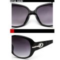 Elegant Ladies Big Frame Sunglasses Anti-Ultraviolet Retro Glasses Vintage Gradient Lens Sunglasses Female Male Shades. 