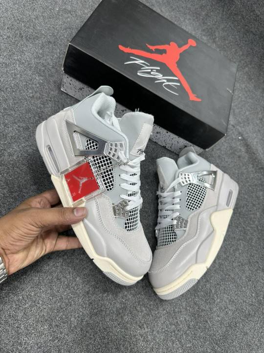 Men's%20Shoes%20Premium%20Quality%20Oem%20Grade%20multicolour%20Sneakers%20-%20Image%202