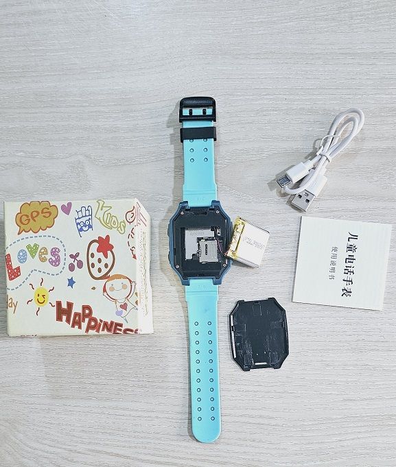 AR17%20Kids%20Smart%20Watch%20Water%20Reset%20Sim%20Supported%20Anti-loss%20Device%20-%20Image%203