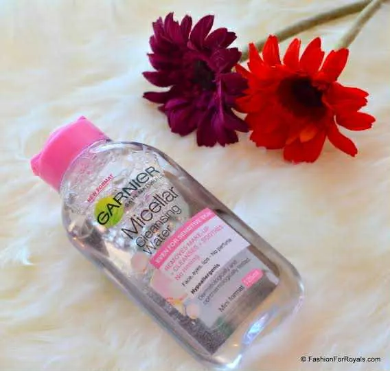 Garnier%20Skin%20Active%20Micellar%20Cleansing%20Water%20125ml%20-%20Image%203