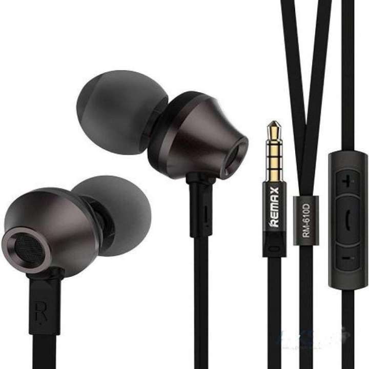 Remax%20RM-610D%20Super%20Bass%20In-Ear%20Earphone%20-%20Black%20-%20Image%204