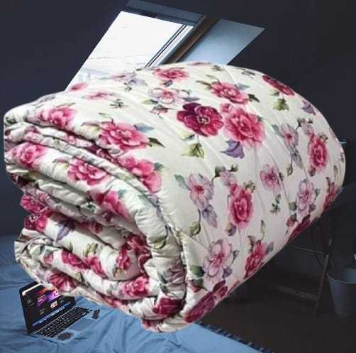 Comforter%20for%20Winter%20King%20size%20Exclusive%20Comforter%20with%20full%20cotton%20fabric%2084*90%20inch%20European%20cube%20style%20(1pcs%20Box)%20White%20,%20Red%20,%20Pink%20,%20Blue%20-%20Image%203
