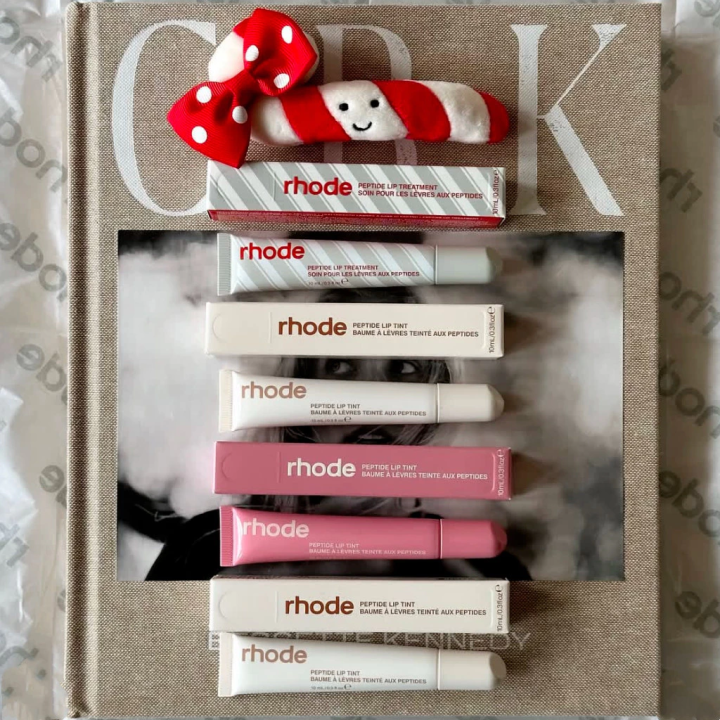 %E3%80%BD%EF%B8%8F%20Rhode%20Peptide%20Lip%20Tint%20%E2%80%93%2010ml%20%7C%20Hydrating%20Lip%20Balm%20with%20Peptides%20&%20Glossy%20Tint%20Finish%20%7C%20Sold%20&%20Supplied%20by%20Muin%20Distribution%20-%20Image%207
