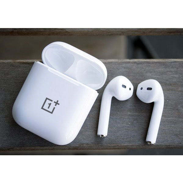 Airpods%20i12%20True%20Wireless%20Bluetooth%20Earbuds%20Super%20Stereo%20Sound%20Quality%20-%20Image%204