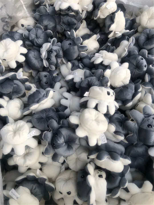 Flip%20Octopus%20Doll%20Flip%20Octopus%20Plush%20Toy%20Double%20Flip%20Doll%20Reversible%20Octopus%20-%20Image%206