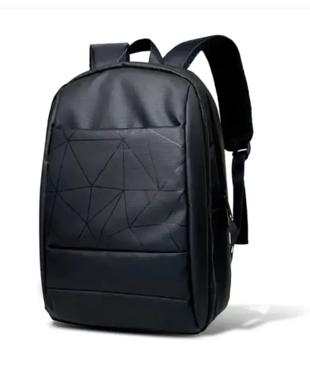 Stylish%20School%20Bag%20for%20Boys%20and%20Girls%20-%20All-Season%20Oxford%20Fabric%20Laptop%20Backpack%20-%20Multi-Compartment%20Travel%20Design%20with%20Ergonomic%20Fit%20-%20Image%204