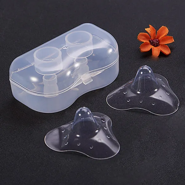 2%20Piece%20Triangle%20Nipple%20Shield%20with%20Carrying%20Boxes%20Breastfeeding%20Nipple%20-%20Image%206