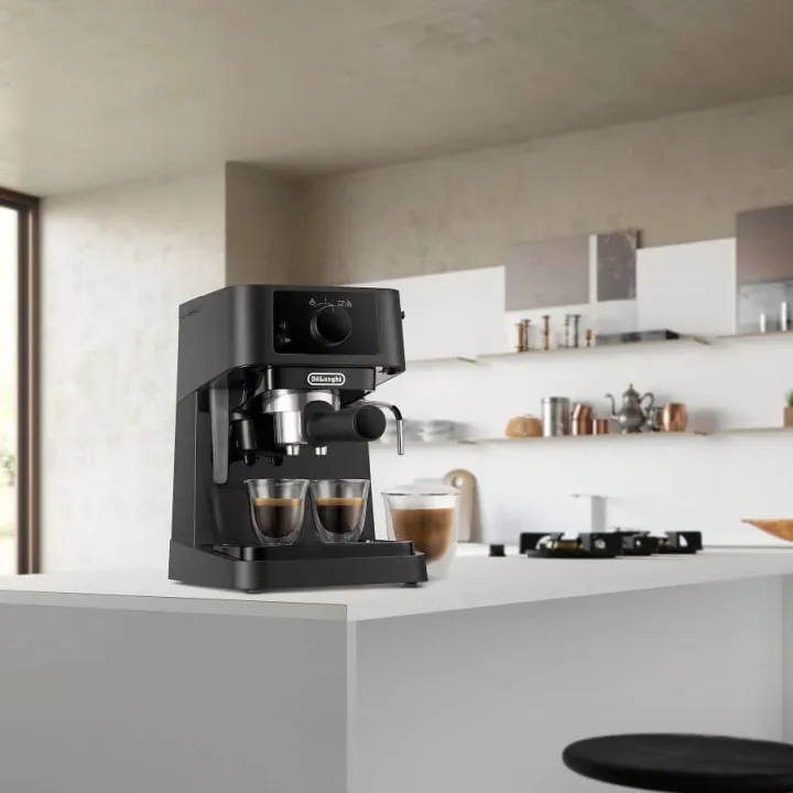 De%E2%80%99Longhi%20EC230.BK%20Manual%20Espresso%20Coffee%20Machine%20(Black)%20Compact%20Design%20%7C%2015-Bar%20Pump%20%7C%20Cappuccino%20System%20-%20Image%202