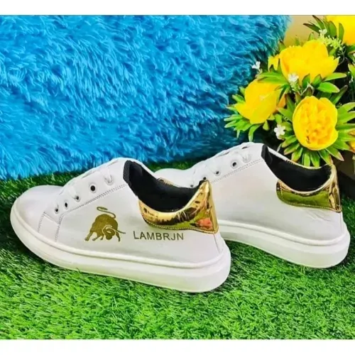Premium%20Design%20Winter%20Sneakers%20for%20Men-Black%20-%20Image%202