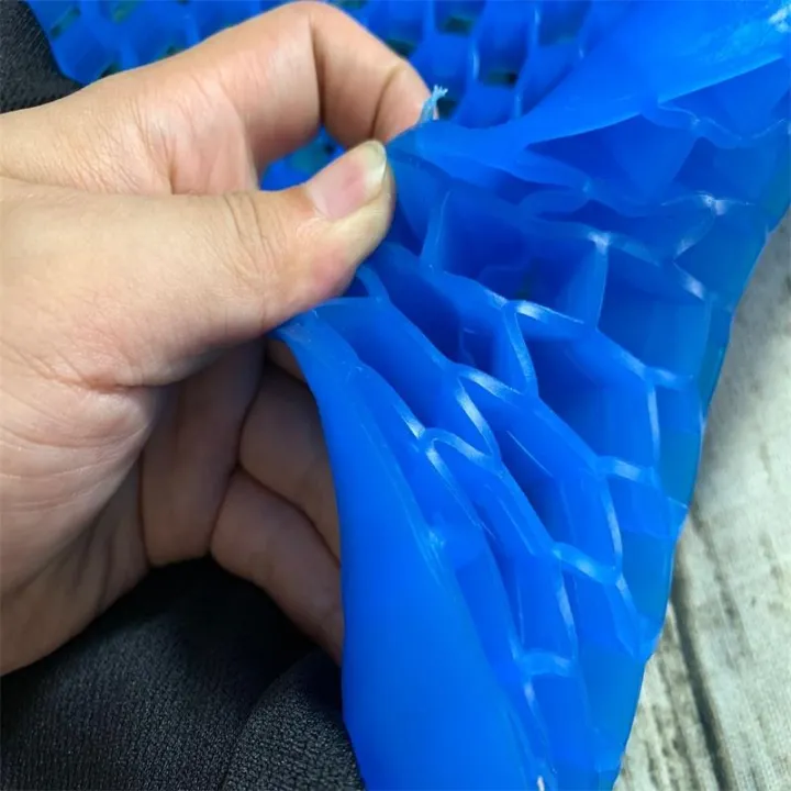 Bulbhead%20Egg%20Sitter%20Seat%20Cushion%20With%20Non-Slip%20Cover,%20Breathable%20Honeycomb%20Design%20Absorbs%20Pressure%20Points%20-%20Cushion%20Cover%20-%20Image%203