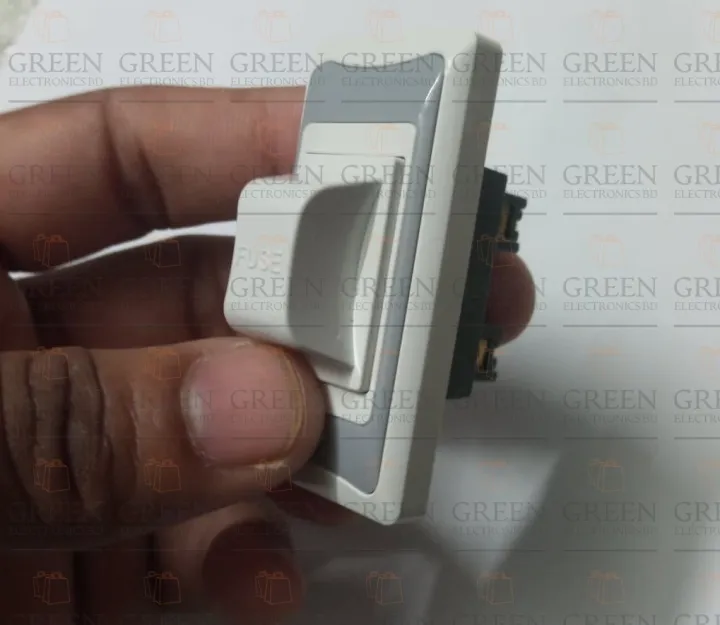 Piano%202%20Pin%20Fuse%20Cutout%20AC%20250V%205A%202-Pin%20Heavy%20Duty%20Brass%20Contact%20Fuse%20Cut%20Out%20For%20Electrical%20Devices%20Mobile%20Charger%20AC%20Line%20Protection%20-%20Image%203