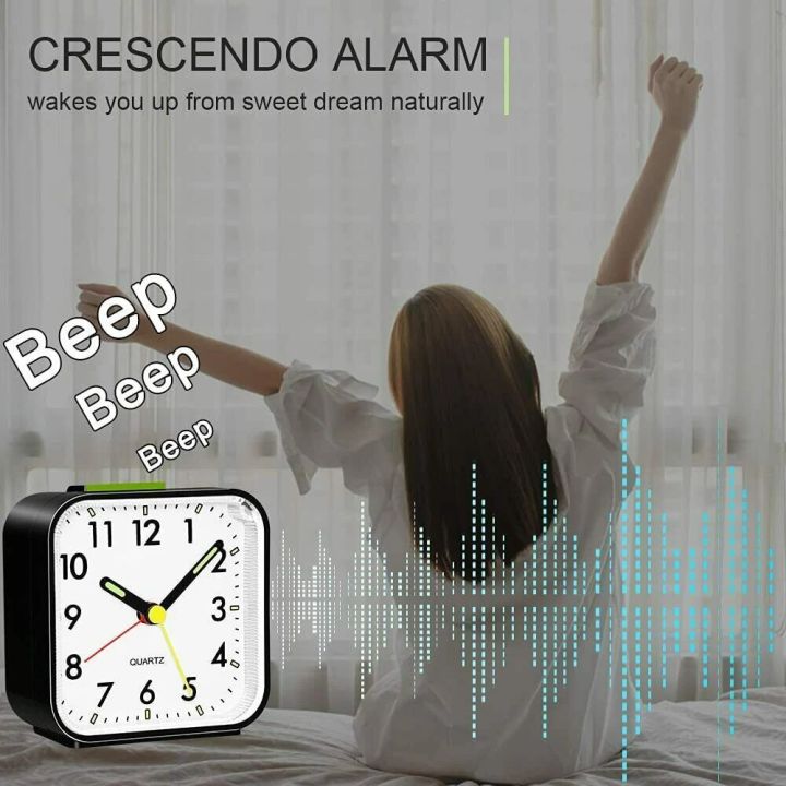 Analogue%20Silent%20Alarm%20Clocks%20Small%20Silent%20Non-ticking%20Analog%20Quartz%20Clock%20with%20Light%20Snooze%20for%20Heavy%20Sleepers%20Office%20Bedroom%20-%20Image%204