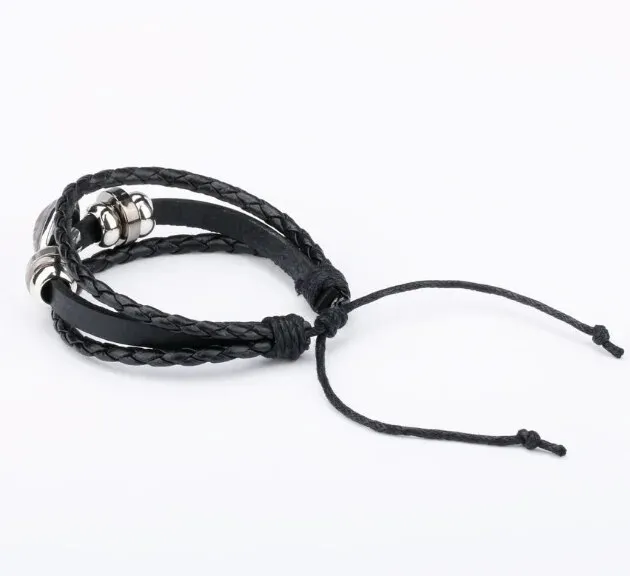 Marvel%20Charm%20Bracelet%20Superhero%20Iron%20Man%20Heart%20Captain%20America%20Shield%20Shaped%20PU%20Leather%20Bracelet%20-%20Image%205