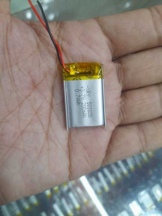 3.7V%20200mAh%20502030%20Lipo%20Li%20Polymer%20Rechargeable%20Battery%20-%20Image%204
