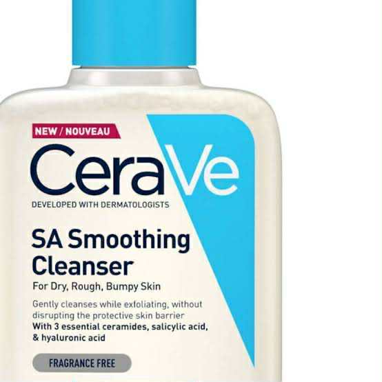 CeraVe%20SA%20Smoothing%20Cleanser%20236ml%20-%20Image%203