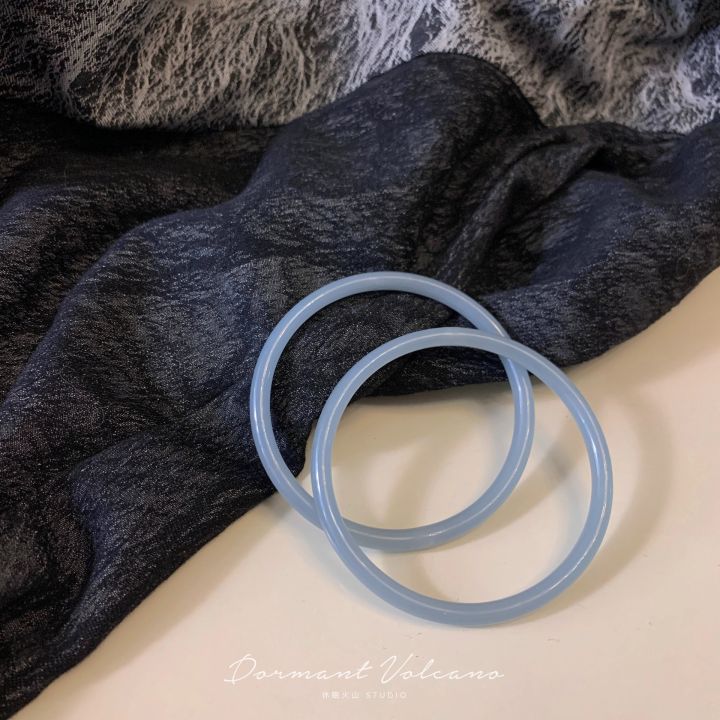Xiaohongshu%20recommends%20a%20new%20Chinese-style%20retro%20step%20by%20step,%20an%20imitation%20jade%20bracelet,%20a%20jingle%20bracelet,%20a%20gentle%20temperament,%20a%20national%20style%20bracelet,%20and%20a%20female%20trend%20-%20Image%203
