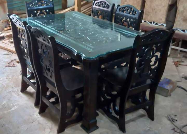 Super%20Quality%20Malaysian%20Processing%20Wood%20Dining%20Table%20Set%20-%20Smooth%20finishing%20-%20Image%202