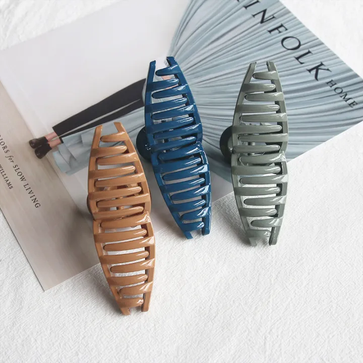 Women%20Hair%20Clip%20Acrylic%20Hairpins%20/Cross%20Transparent%20Hair%20Crab%20Claws%20/Morandi%20Color%20Intersect%20Large%20Hair%20Claws%20/Geometric%20Hollow%20Minimalist%20Claws%20Hair%20Clip%20/%20Bath%20Hair%20Accessories%20-%20Image%209