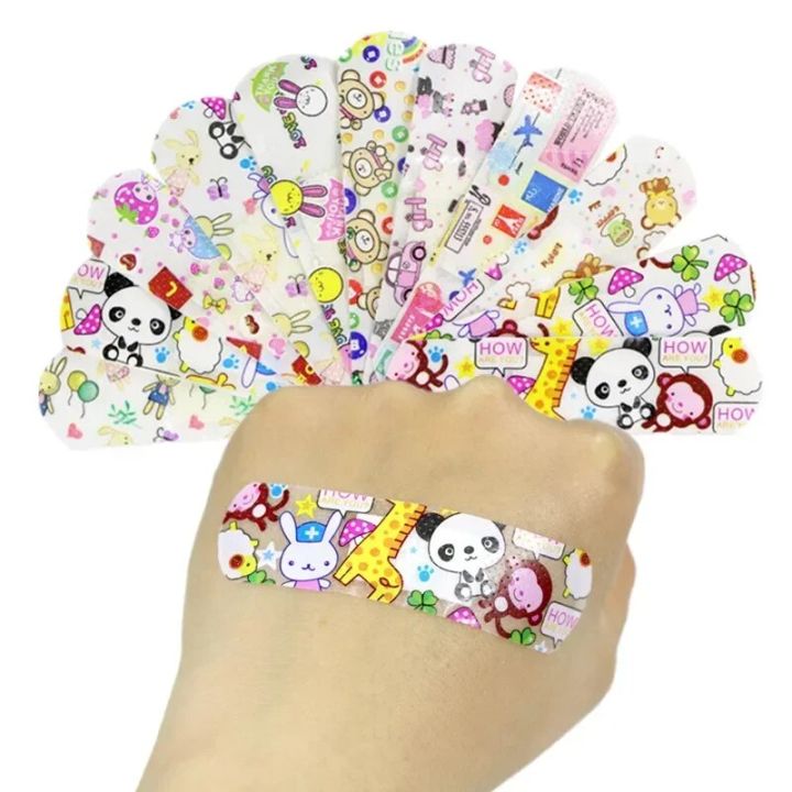 120pcs/set%20Round%20Strips%20Shape%20Band%20Aid%20First%20Aid%20Wound%20Plaster%20Skin%20Dressing%20Patch%20for%20Children%20Adults%20Adhesive%20Bandages%20Kawaii%20-%20Image%205