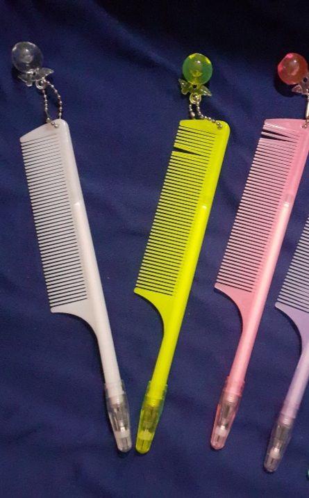 Mini%20Cute%20Comb%20Gel%20Pen%20-%201%20Piece%20-%20Image%205