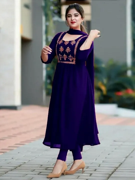 Most%20demanding%20Double%20Diamond%20Georgette%20Computer%20Embroidery%20Work%20Readymade%20Gown%20Three%20Piece%20-%20Image%204