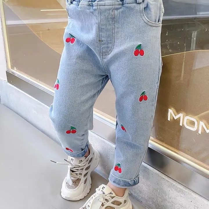 Cute%20Girls'%20Jeans%20Spring%20and%20Autumn%20Women's%20Baby%20Autumn%20Fashionable%20Casual%20Pants%20Soft%20Slim%20Fit%20Outer%20Wear%20Trousers%20Fashion%20-%20Image%204