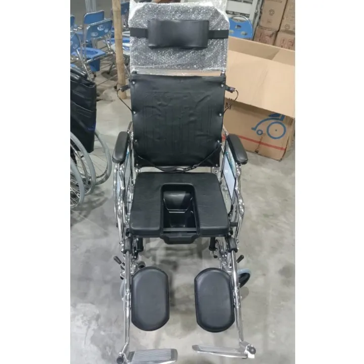 Wheelchairs%20for%20Disabled%20person%20Sleeping%20Position%20Commode%20Wheelchair%20-%20Image%204