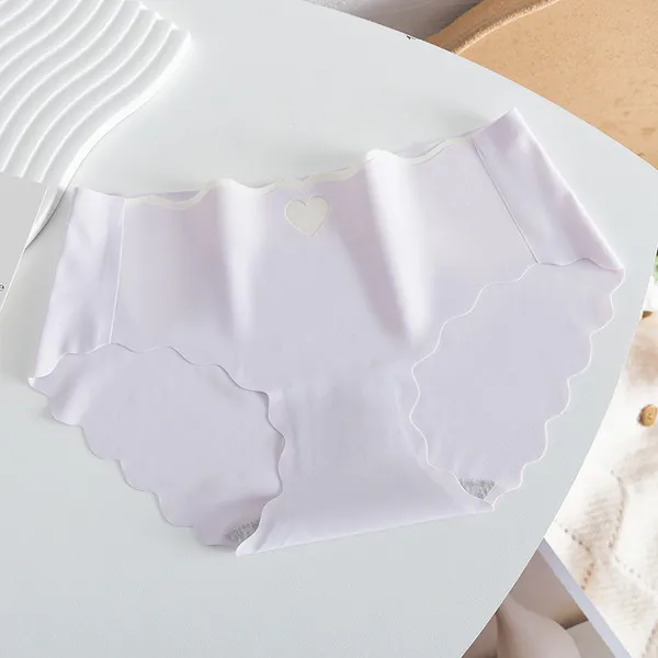 Women%E2%80%99s%20Panties%20Crafted%20with%20Quick-Dry,%20Stay-Put%20Fabric%20for%20Total%20Daily%20Confidence%20-%20Image%204