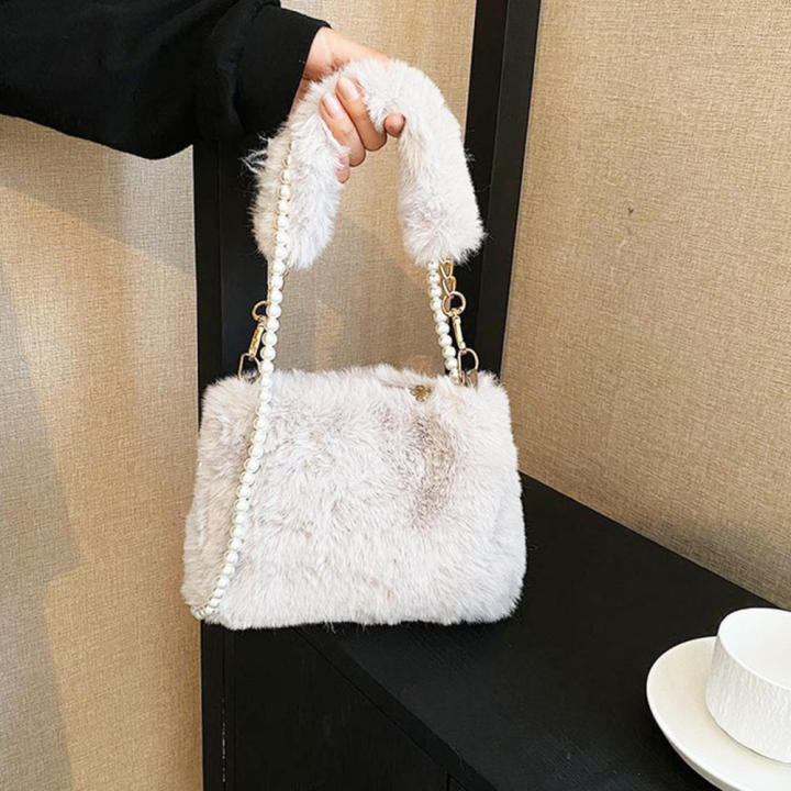 Messenger Bag Winter Square Bag Winter Underarm Bag Ins Package Plush Crossbody Bag Fashion Square Bag Plush Bag