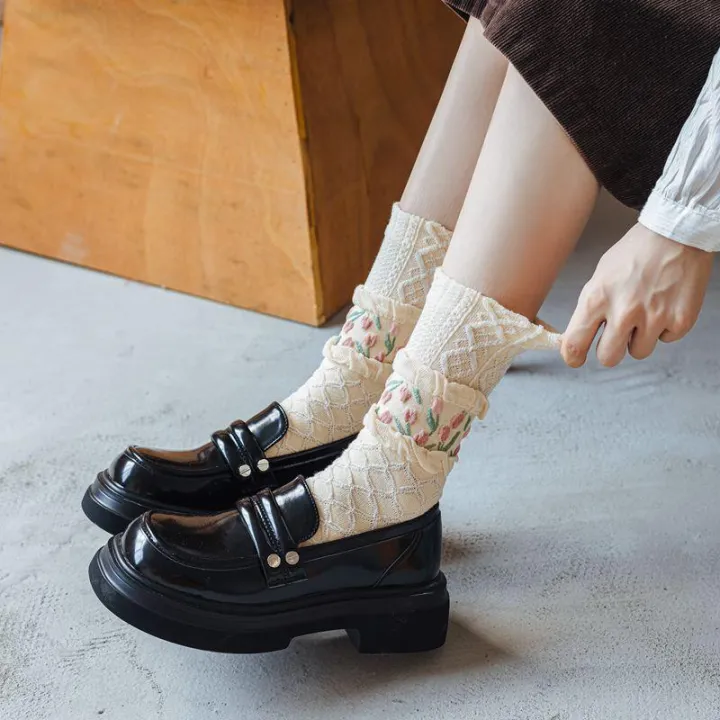 Women%20Socks%20Korean%20Style%20Flower%20Trend%20Casual%20Cotton%20Socks%20Girls%20Cute%20Sweet%20Breathable%20Kawaii%20Socks%20Girls%20-%20Image%206
