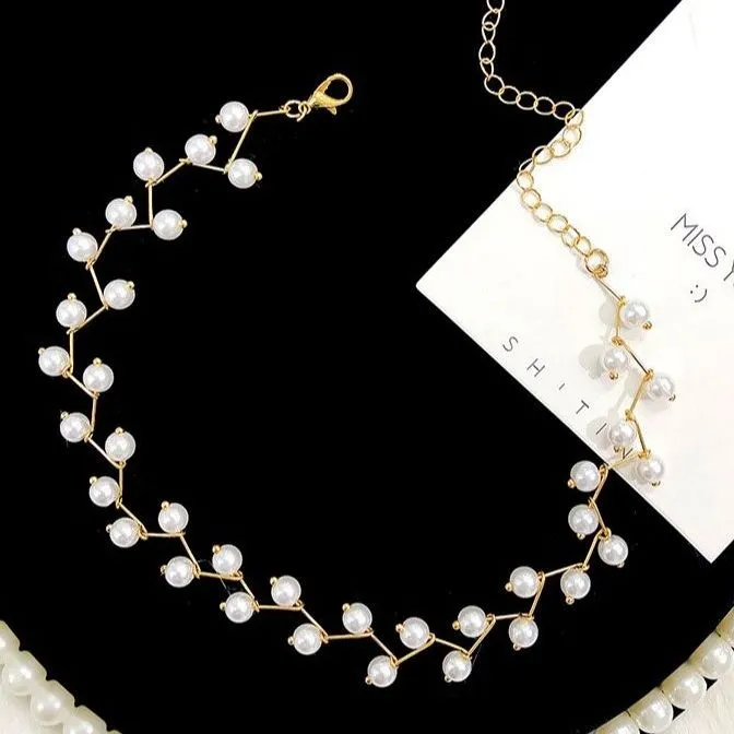 Trendy%20Fashionable%20Pearl%20Choker%20Necklace%20for%20Girls%20Simple%20Stylish-%20Rhinestone%20Charm%20Chain%20Necklaces%20for%20Women%20Party%20Accessory%20New%20Collection%20-%20Image%205