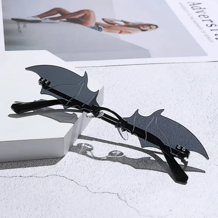 Fashion%20Rimless%20Unisex%20Sunglasses%20Trendy%20Bat%20Shaped%20Sun%20Glasses%20Female%20Male%20Vintage%20Shades%20Halloween%20Accessories%20Oculos%20De%20Sol%20-%20Image%204