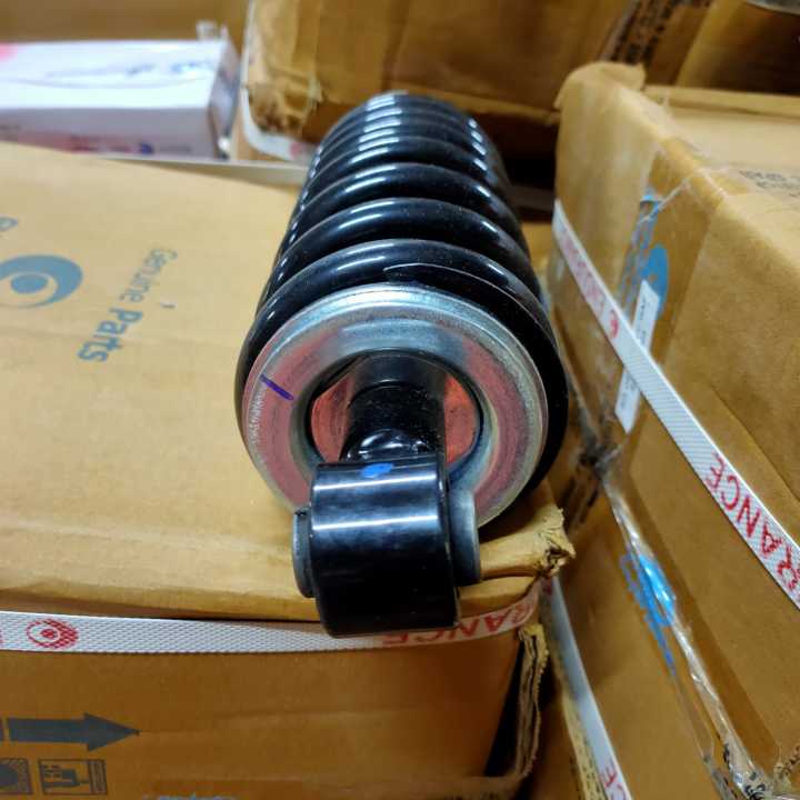 Rear%20Shock%20Absorber-%20Yamaha%20FZ-FI-V3%20(BLACK)%20-%20Image%204